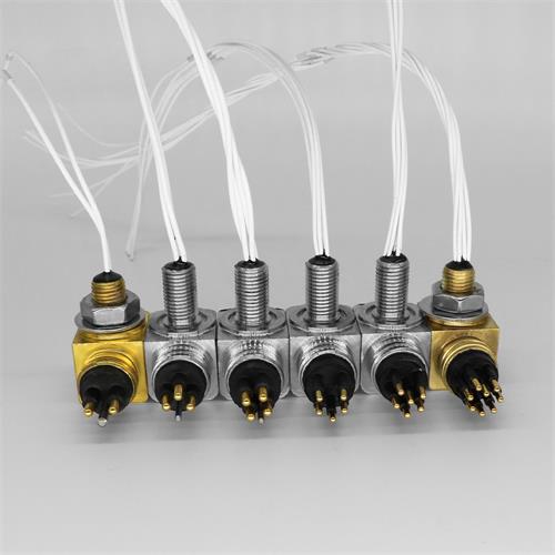 微小型直角水密连接器